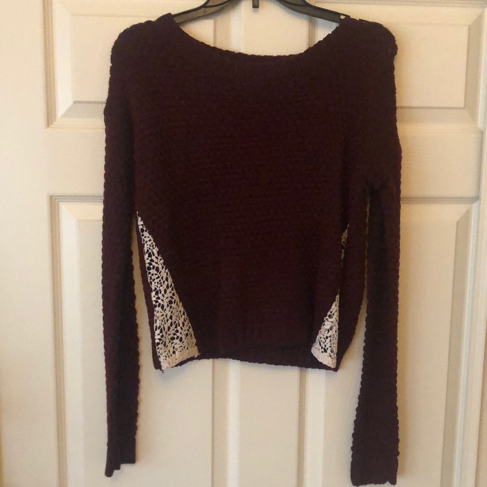 Burgundy crop sweater with lace